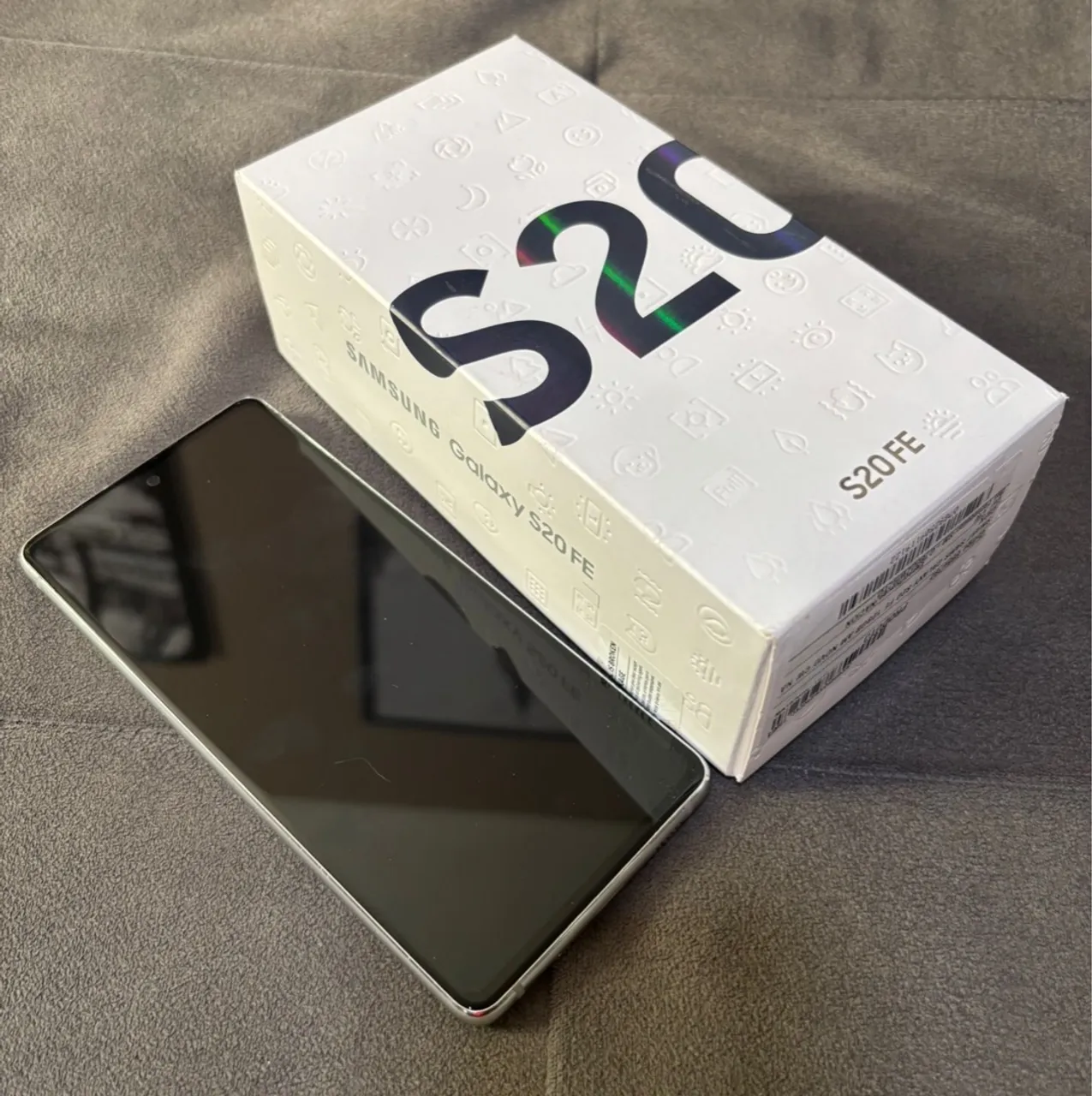 Samsung galaxy S20FE excelente estado