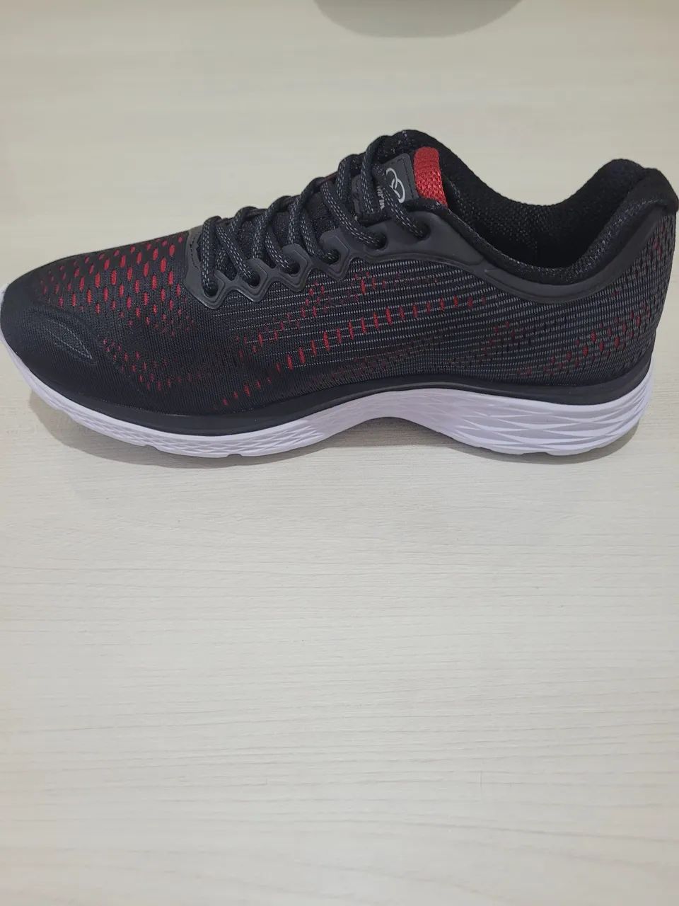 Tenis olimpicus N 41 novo - Foto 4