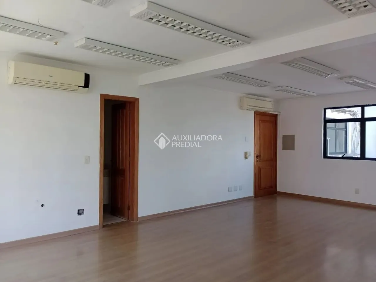 Comercial no bairro Petrópolis