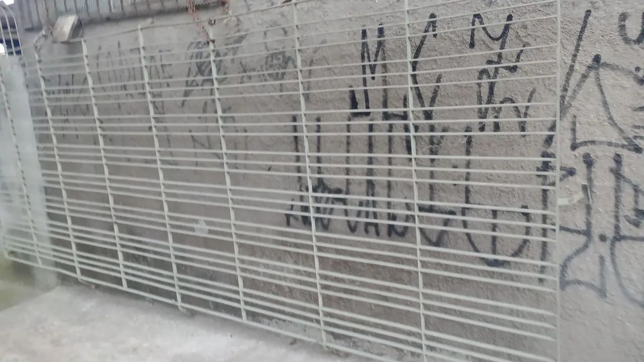 Grade de proteção de ferro chato 4,50 de comprimento por 1,75 de altura próx Sapopemba  - Foto 4