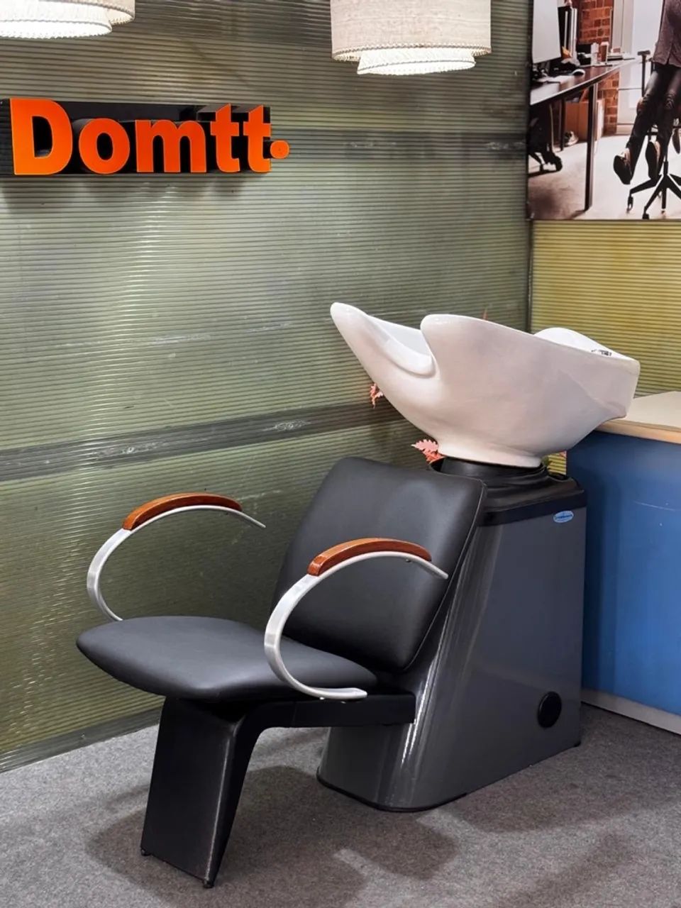 Cadeira Lavatório Ferrante Cuba de Louça  - Foto 6