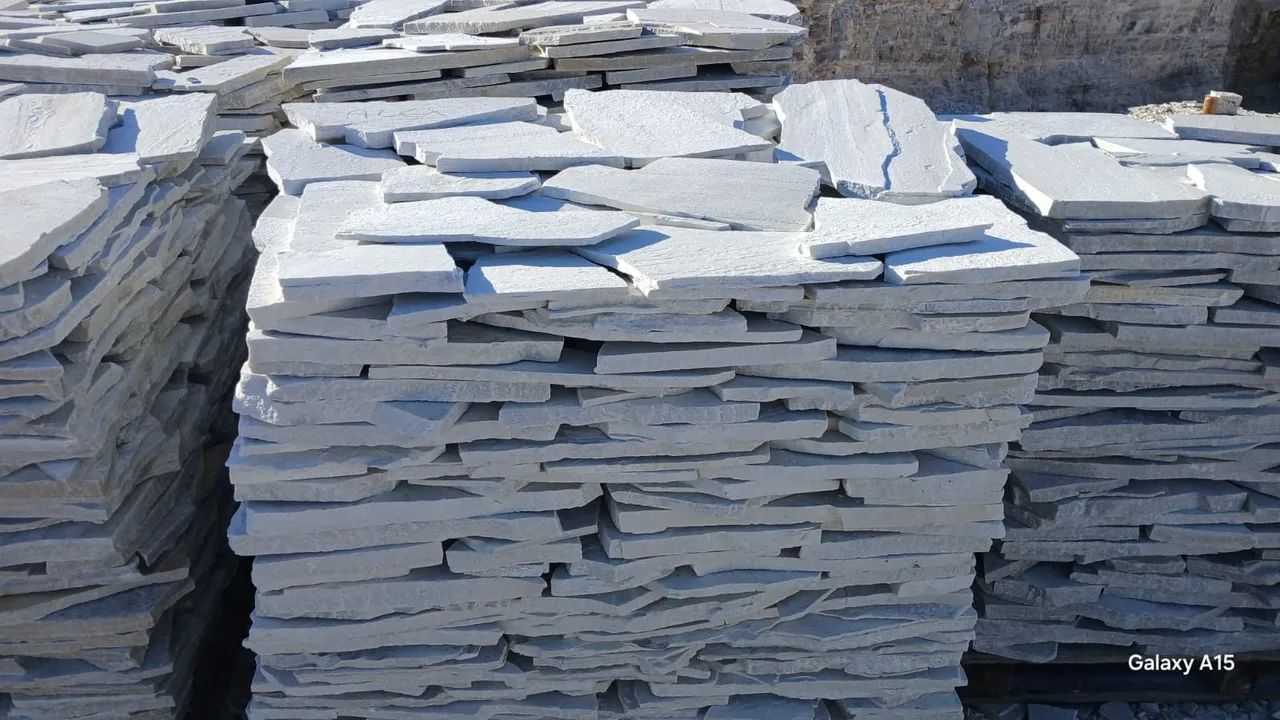 Cacos de pedras são Tomé  - Foto 3