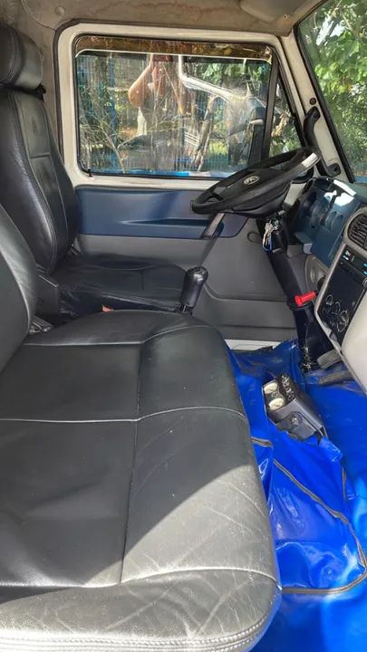 Caminhão refrigerado 3/4 Volkswagen 8.150 Delivery ano 2009 em perfeito estado. - Foto 12