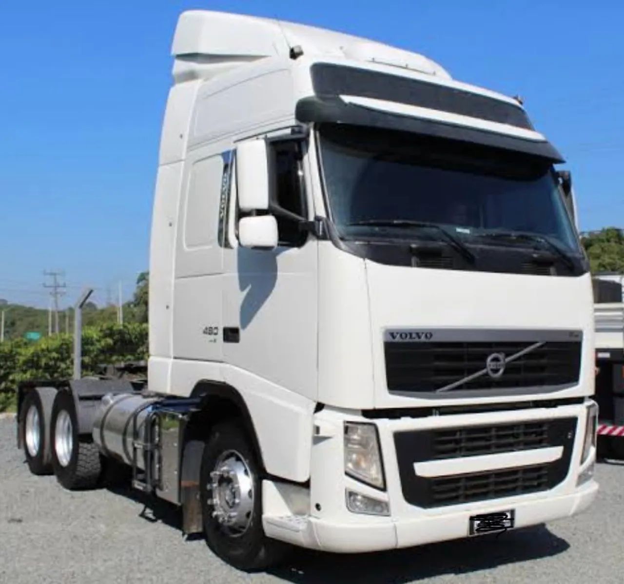 Caminhão Volvo FH 460 - 6x2 - 2013