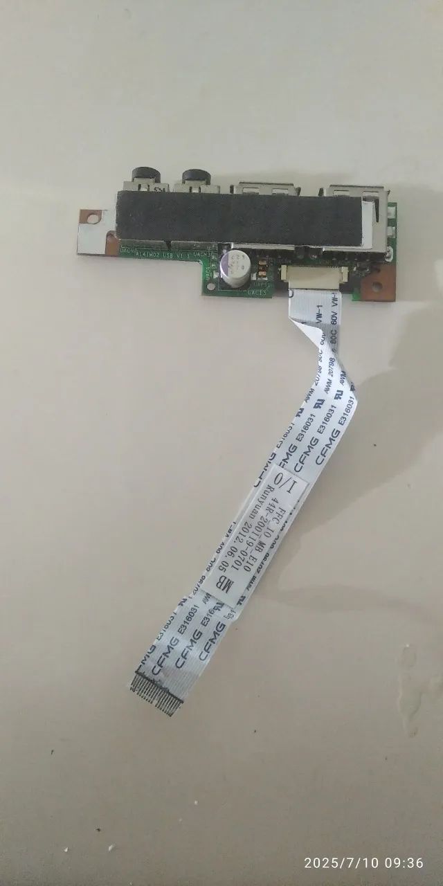 Placa Usb E Audio Cce A14im02 72r-ba14i0-c411