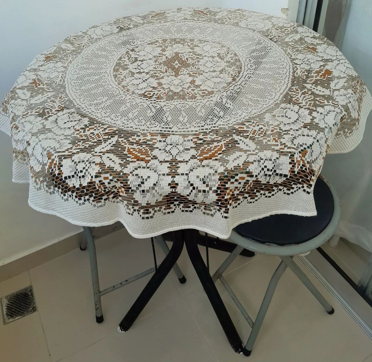 Nova! Toalha Mesa de Renda - Redonda - 80cm - Foto 2