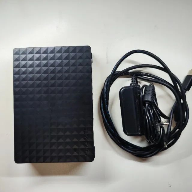 HD seagate expansion 8tb SRD02NF2 - Cabo USB 3.0 - Fonte