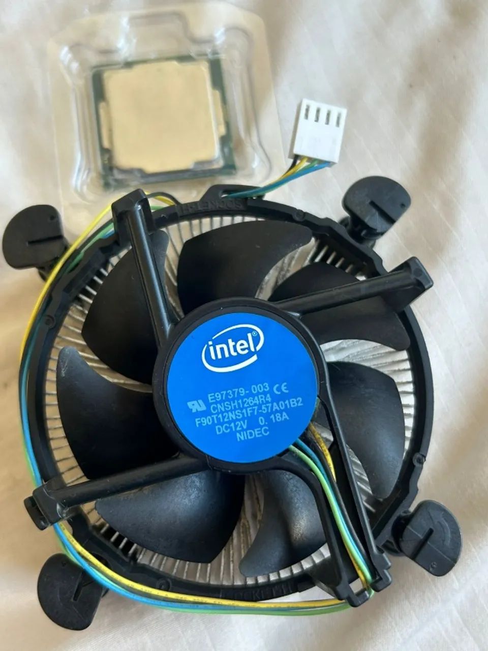 Processador Intel Core i5-10400F - Foto 3