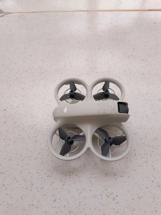 DRONE PROFISSIONAL DJI NEO FLY 