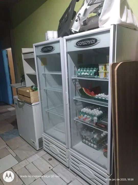 Duas Geladeiras Comerciais Conservex
