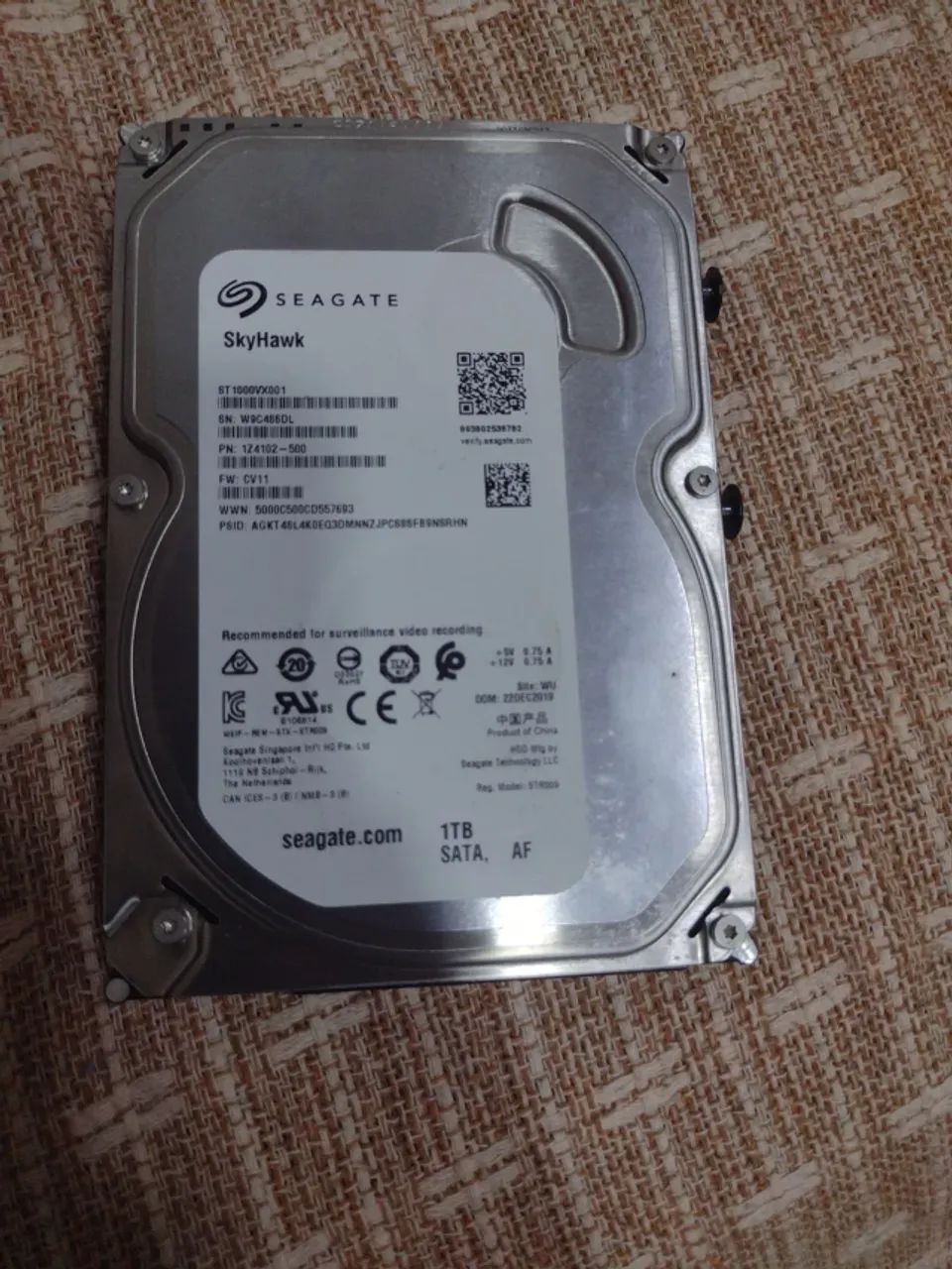 HD 1TB