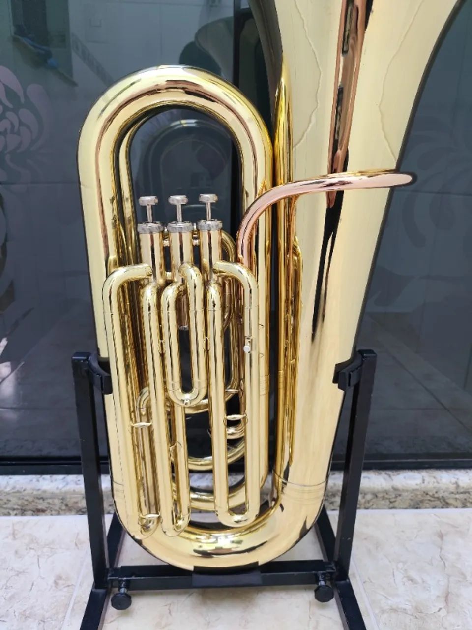 Tuba 3/4 BM Sib - Laqueada R$ 7.500,00 - Aceito trocas - Parcelo 18x - Foto 2