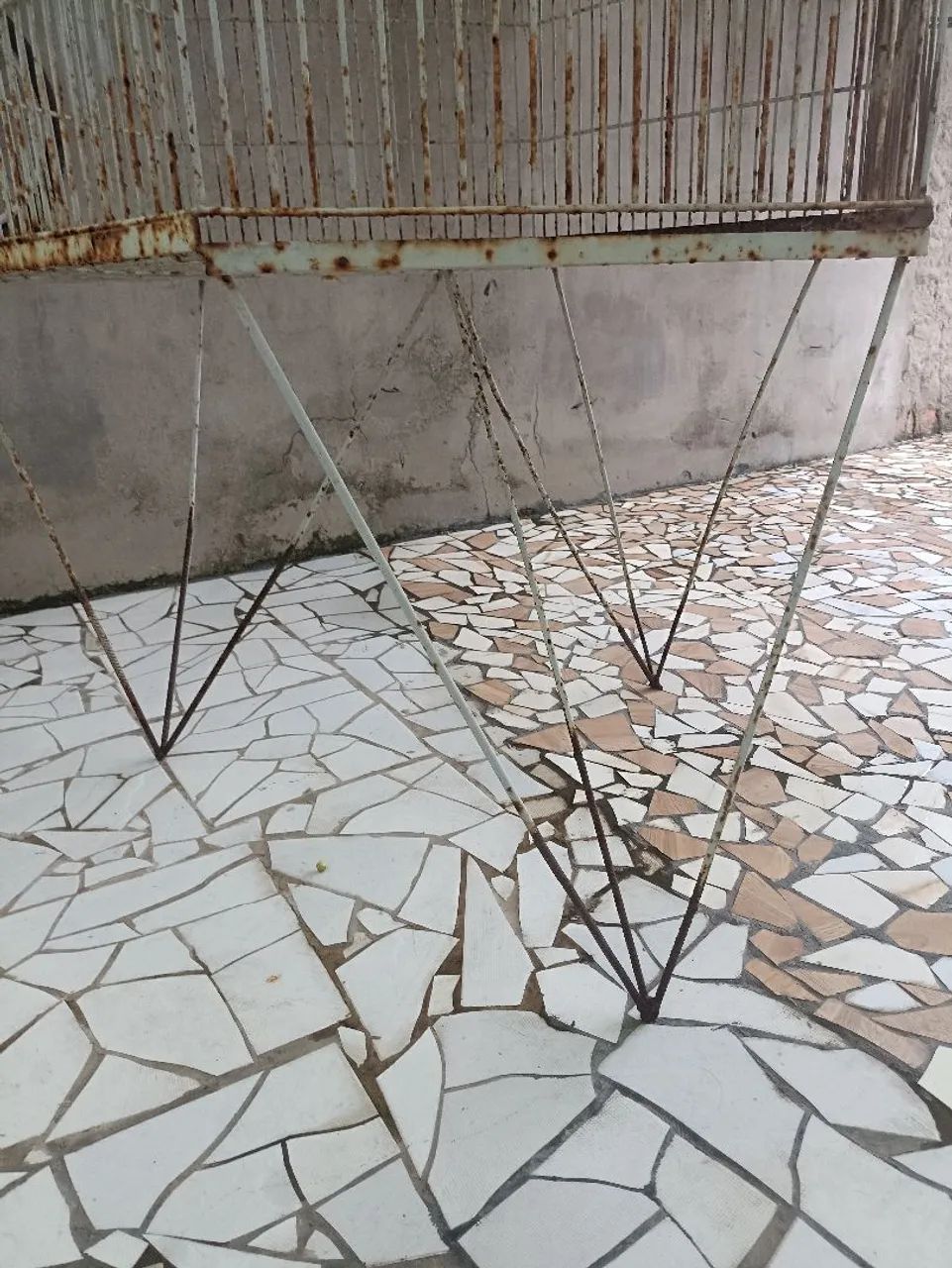 Gaiola para pássaros grande.64310337030017122