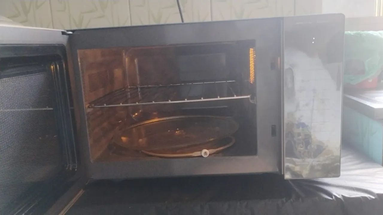 Micro-ondas Philco com design moderno - Foto 5