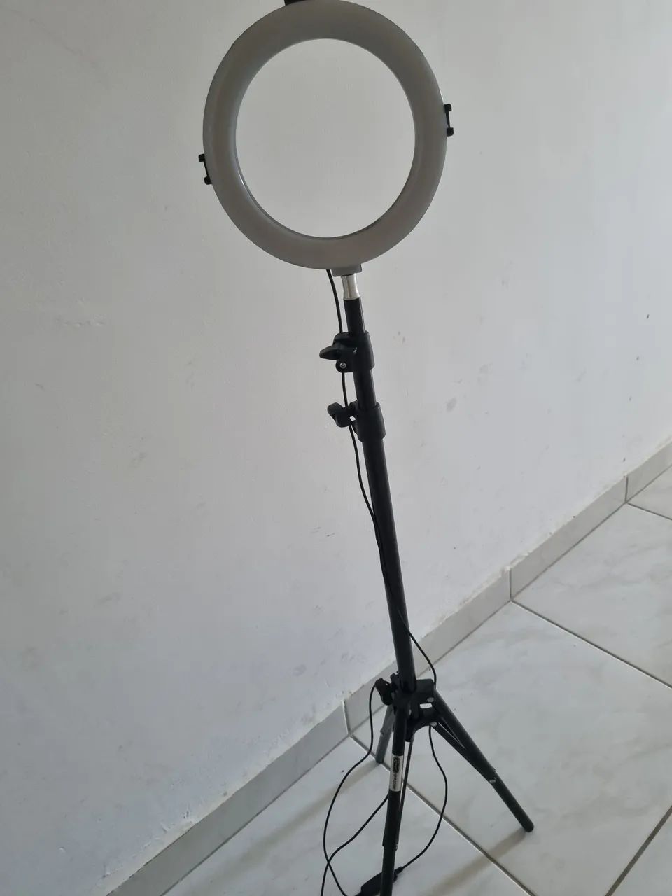 Ring Light Profissional com Tripé e Iluminação Ajustável - Foto 3