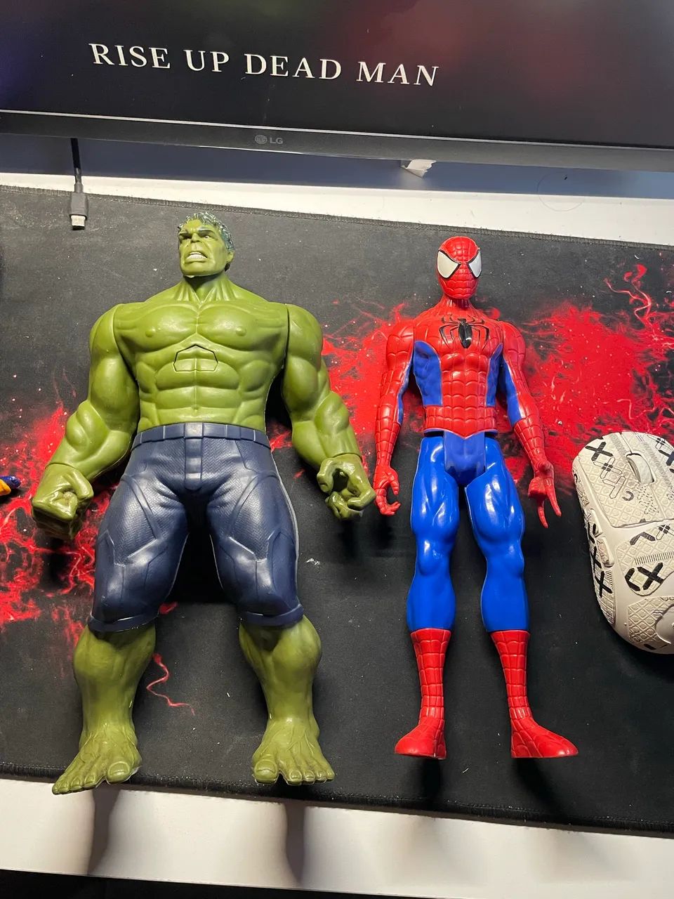 Hulk & Spider-Man64717107477890121