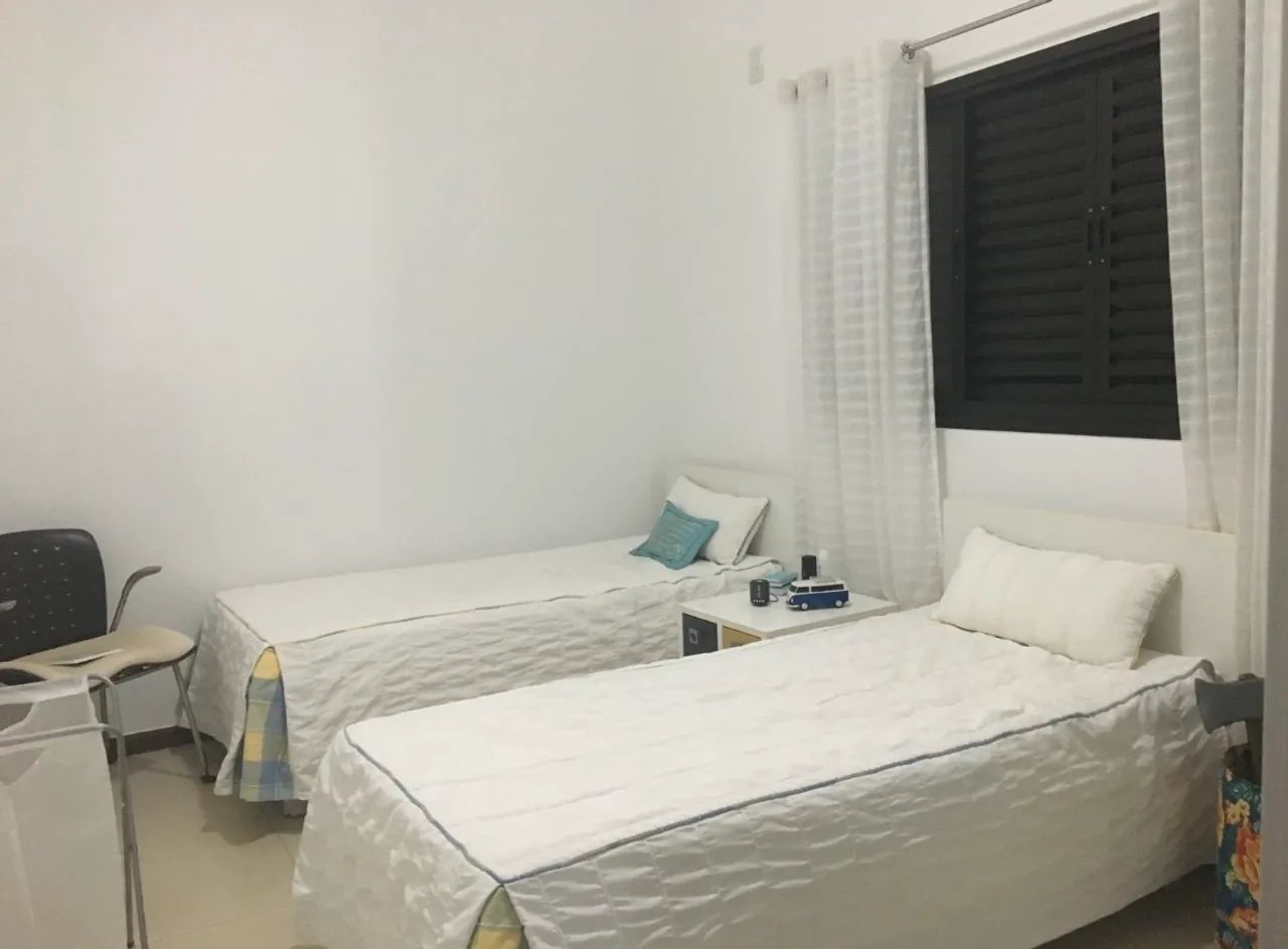 Duas colchas de solteiro 