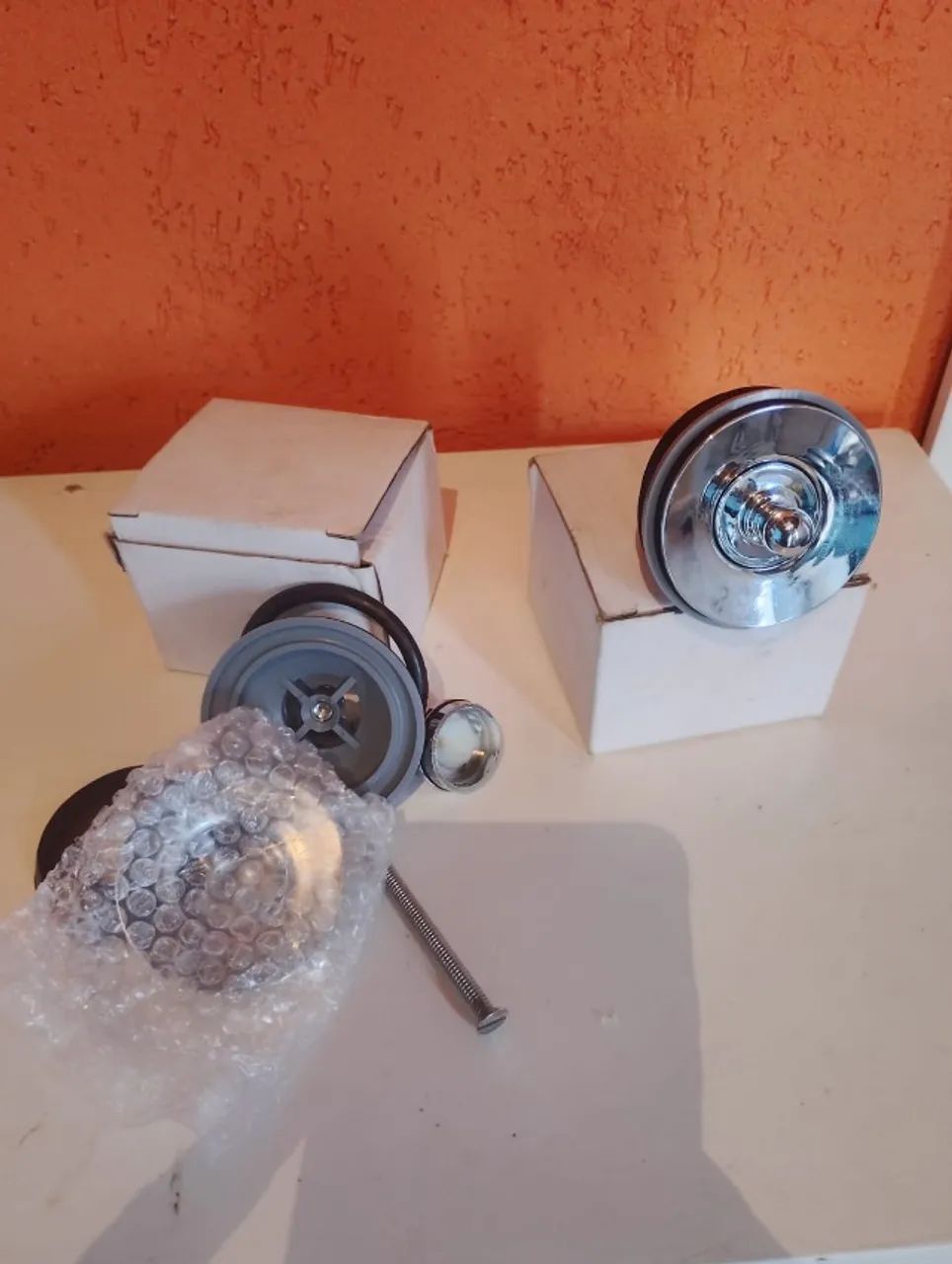 New Unused Drain for Sink or Bathtub... WhatsApp *... São Paulo, ZL64728430988034120