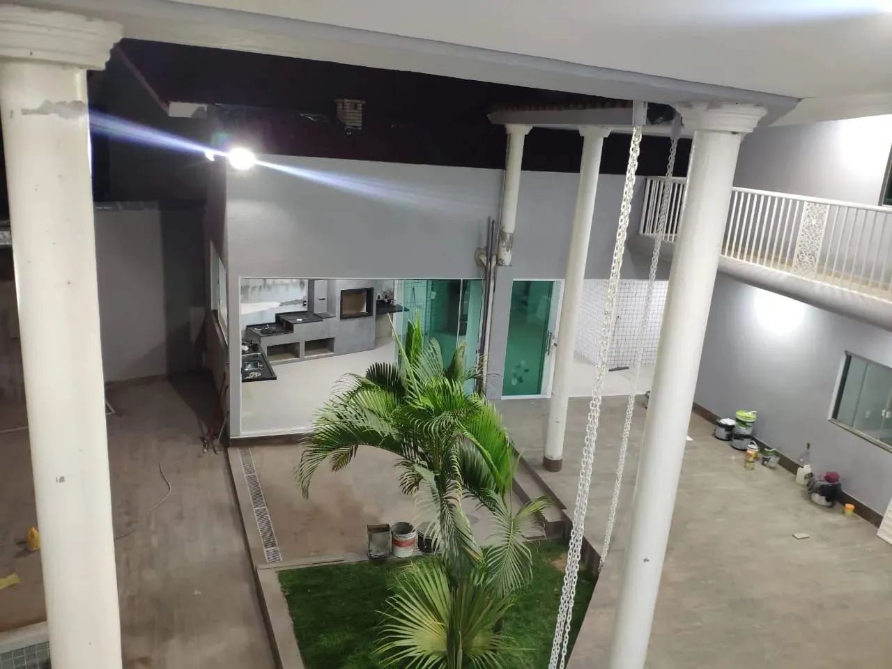 Imóvel para venda tem 600 metros quadrados com 5 quartos - Foto 2