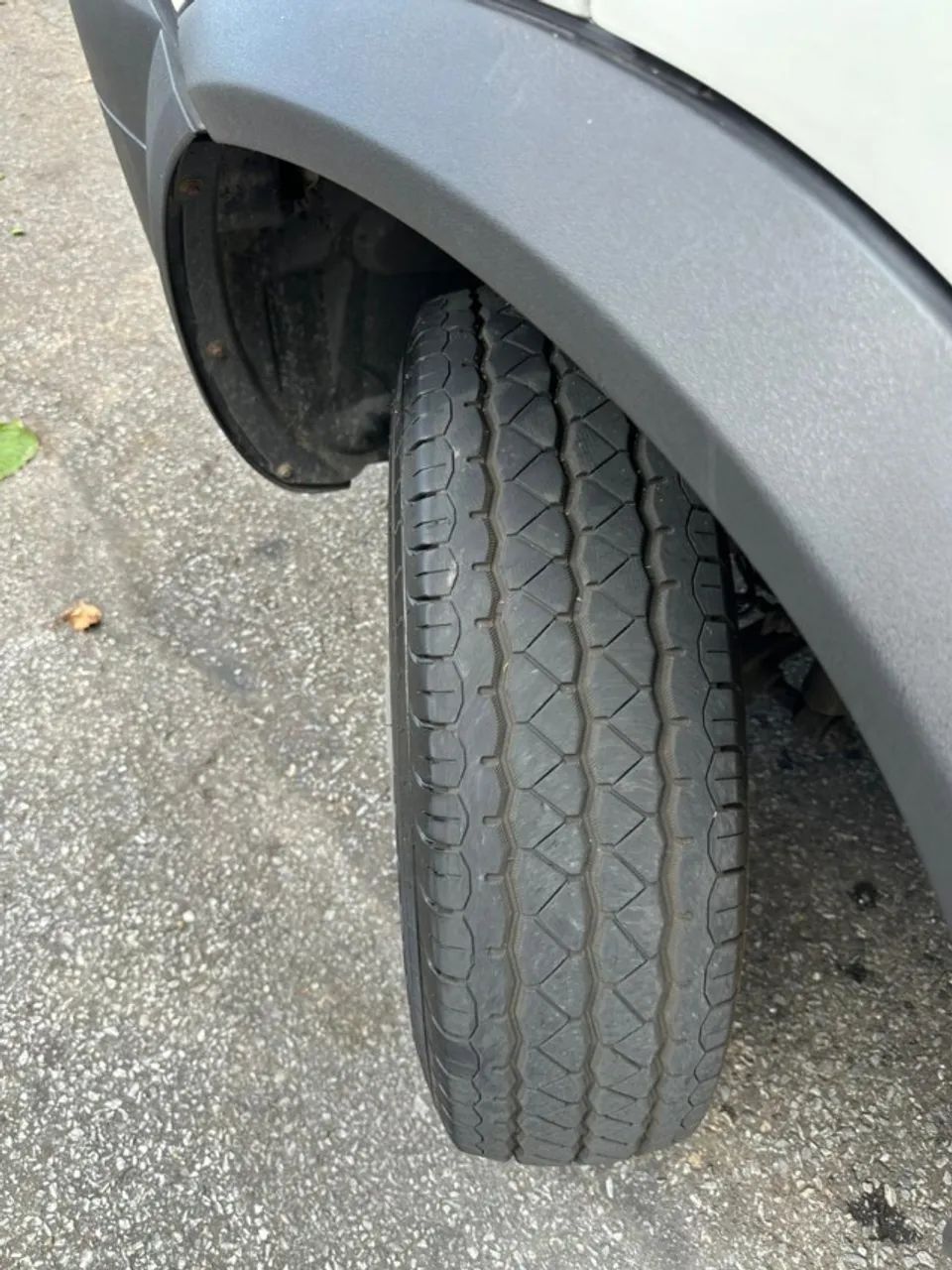 IVECO 35S14 BAÚ - CATEGORIA B |  2016/2017 - Foto 10