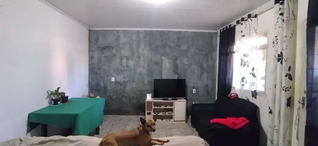 Excelente Casa com 3 Quartos, Bairro João Candido - Foto 5