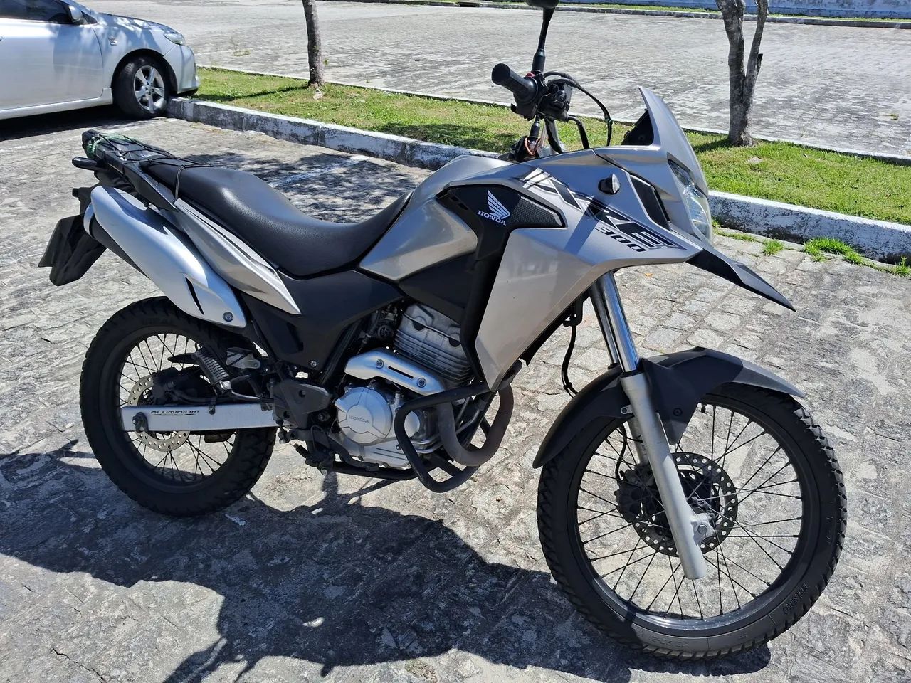 XRE 300 ABS Flex