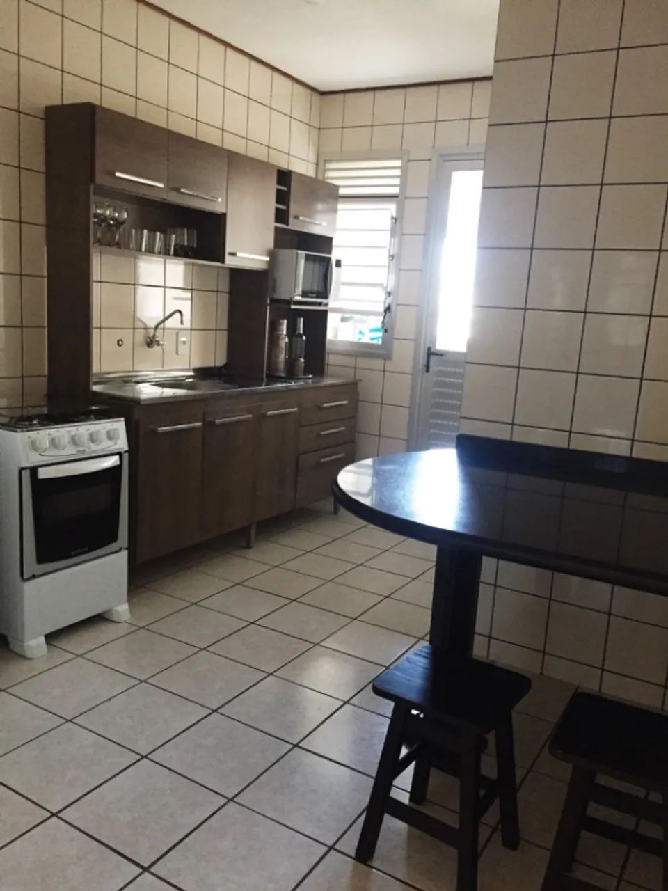 Apartamento bem localizado em Florianópolis, Centro, 3 quartos - Foto 2