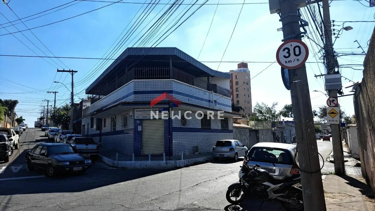 Casa em Rua Ibirati - Renascença - Belo Horizonte/MG