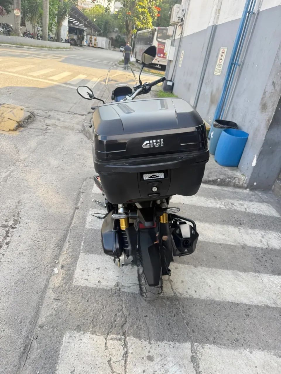 ADV 160 2025 com 9000 km  - Foto 3