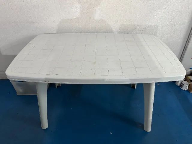 Mesa Plástica Desmontável