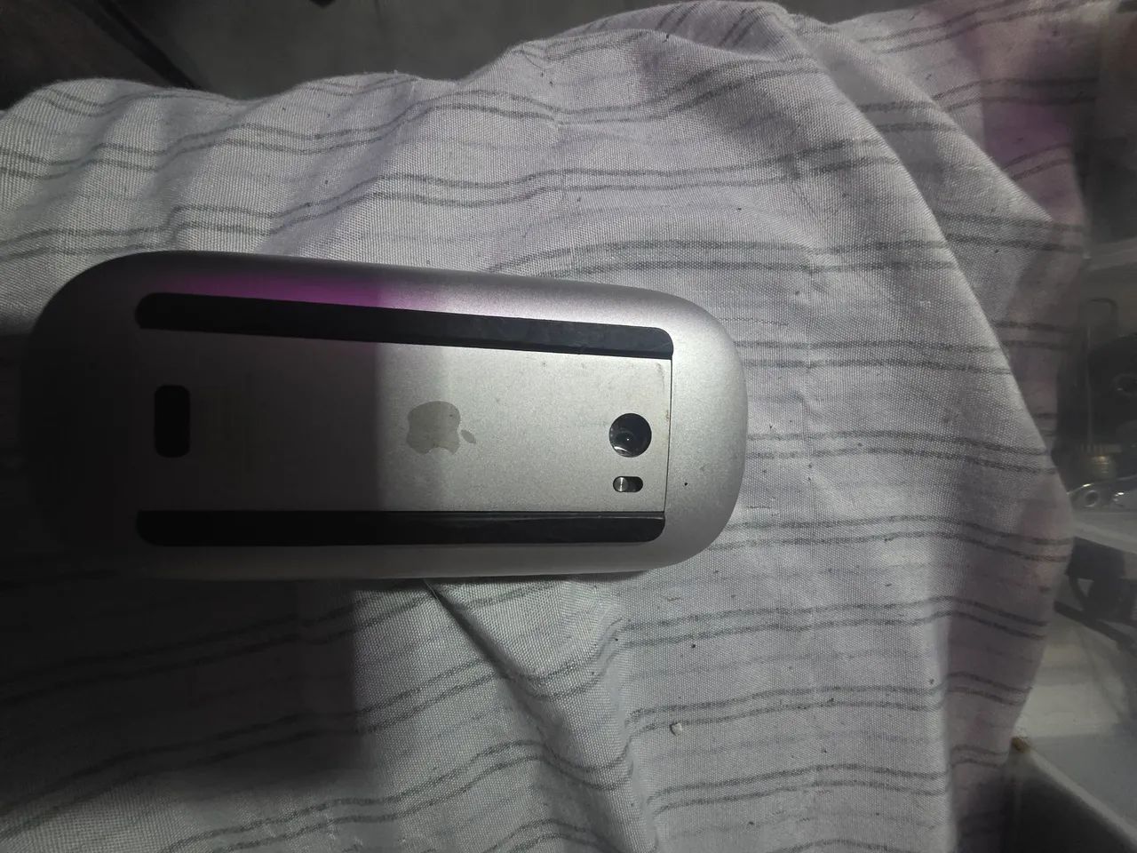 Apple Magic Mouse de 1ª Geração (Modelo A1296) funcionando perfeitamente  - Foto 3
