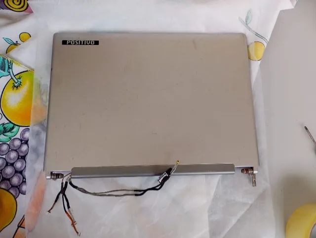 Tampa Notebook Positivo Mobile Z365 