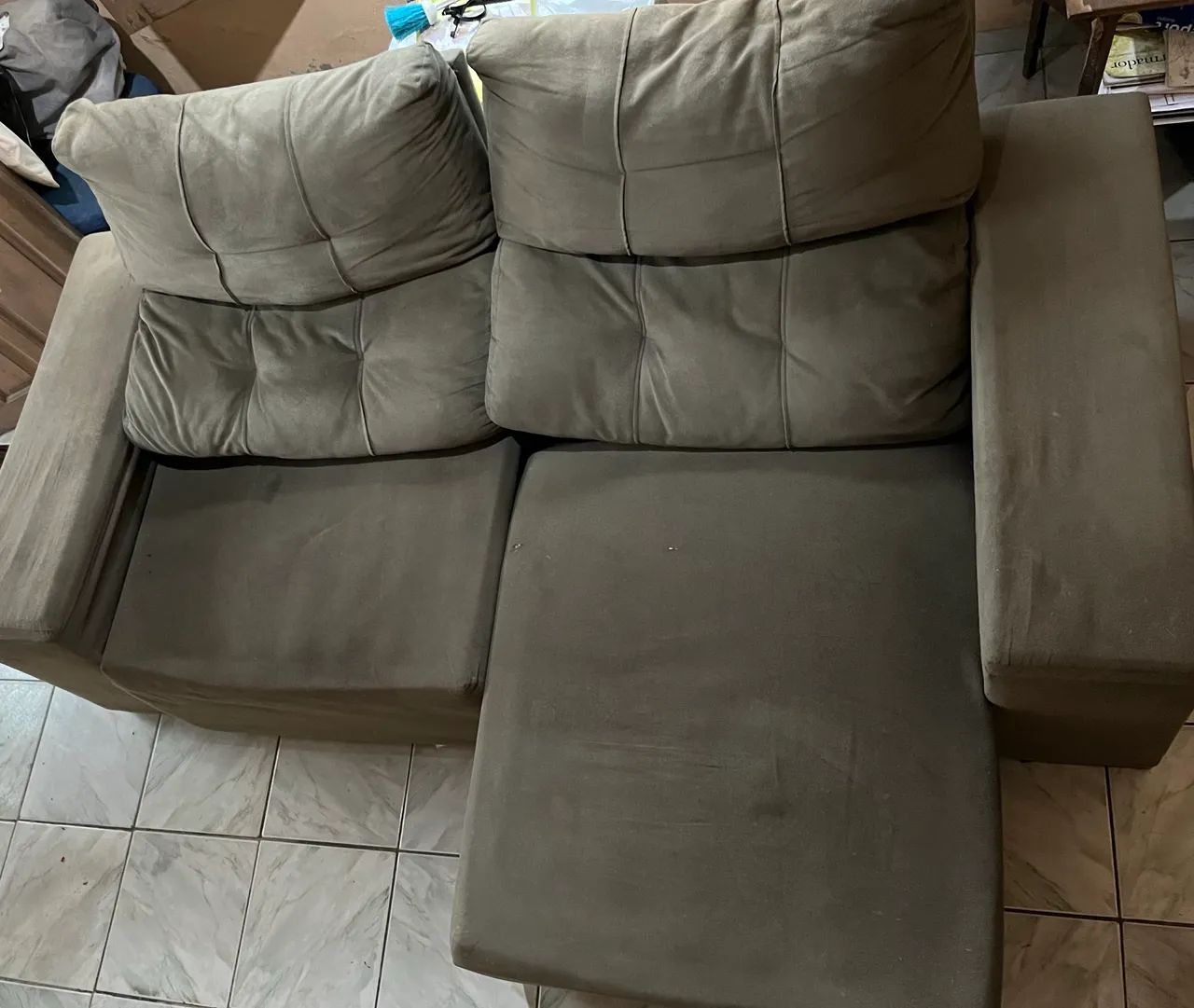 Retractable Sofa418478635698759680