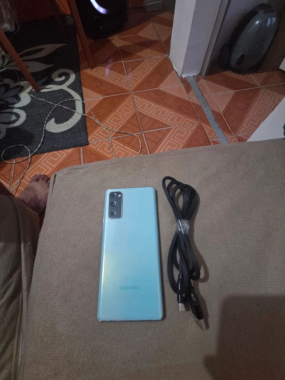 celular s20fe 128gb conservado  - Foto 4