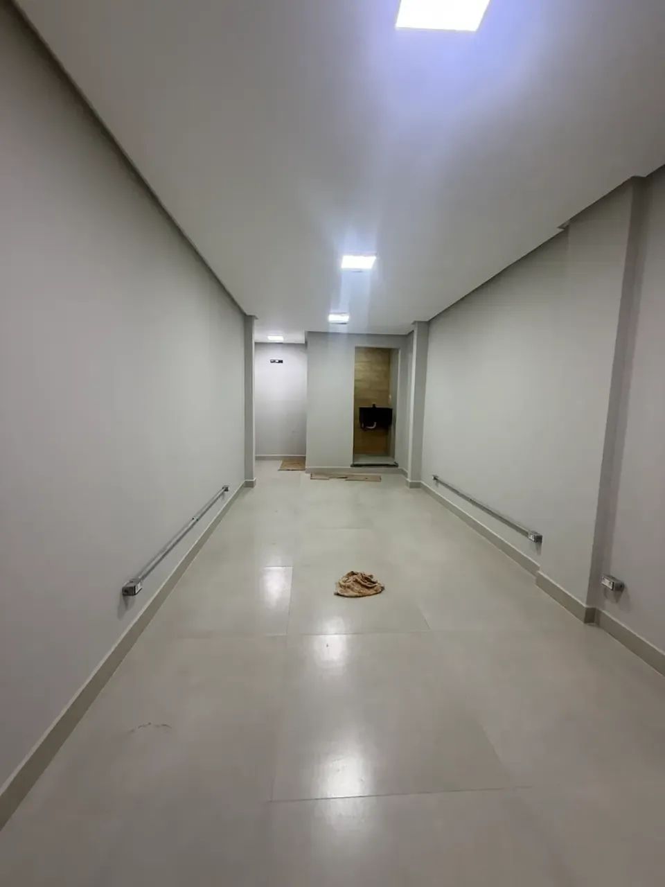 Alugo salas comerciais na Arterial 18 - Foto 3