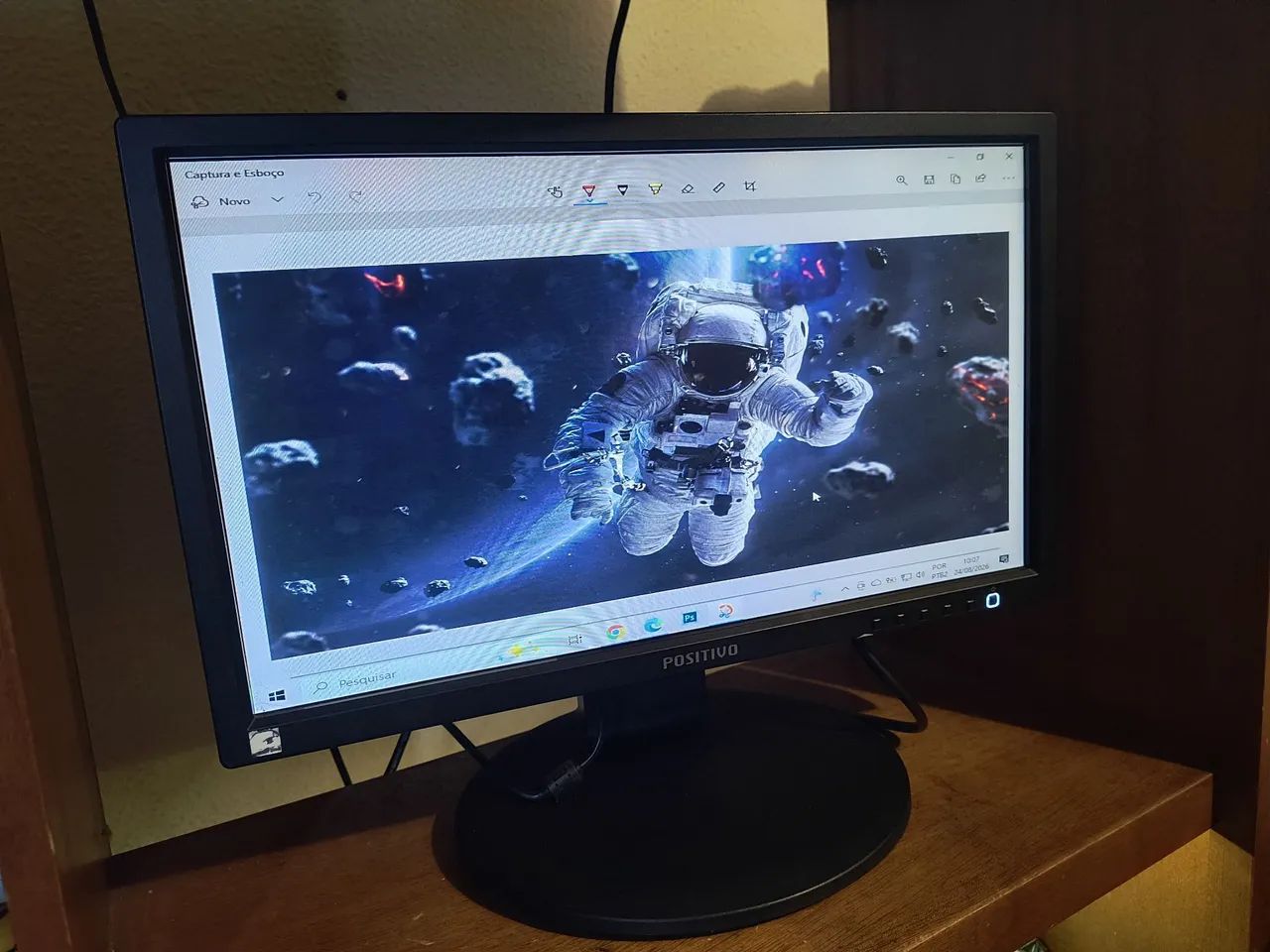 monitor perfeito estado de funcionamento VGA leia - Foto 2