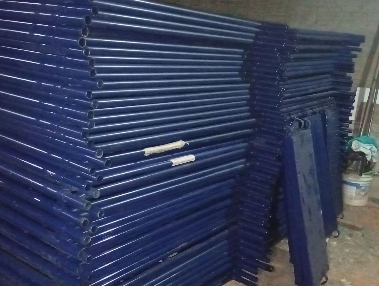 Alugo equipamento para construção civil