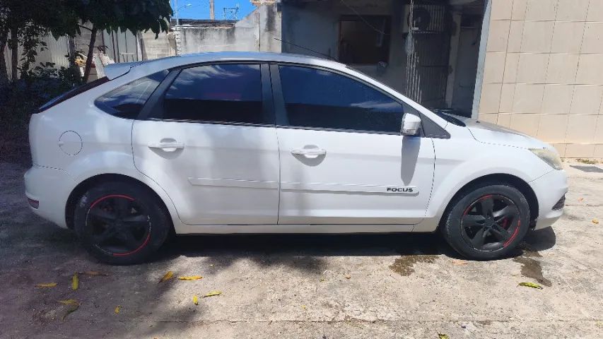 Ford Focus Focus Ghia 2.0 16V/ 2.0 16V Flex 5p Aut 2011