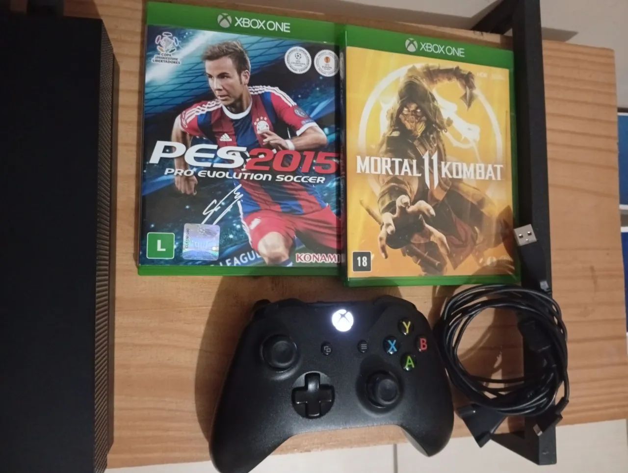 Xbox One X - 1TB - Foto 4