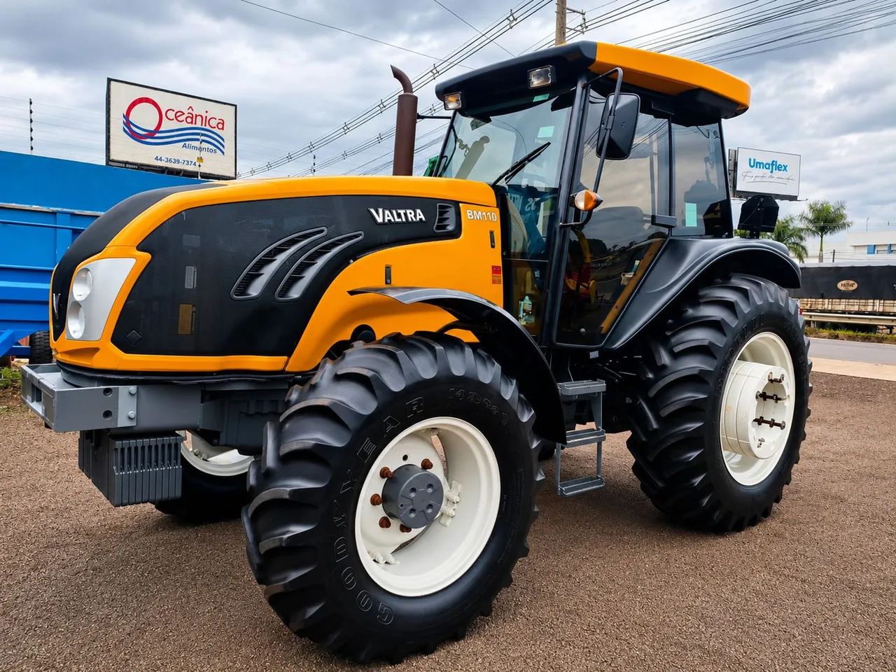 TRATOR VALTRA BM110 - Foto 3