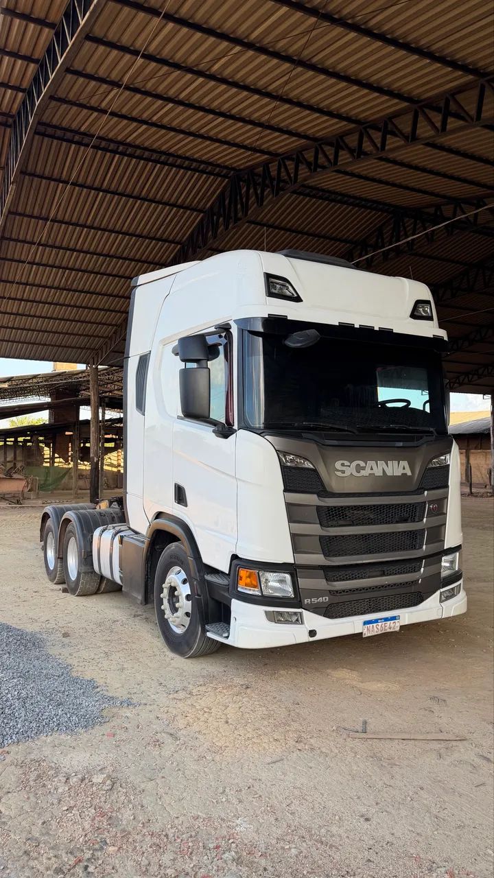 Scania R540 + Conjunto Facchini 