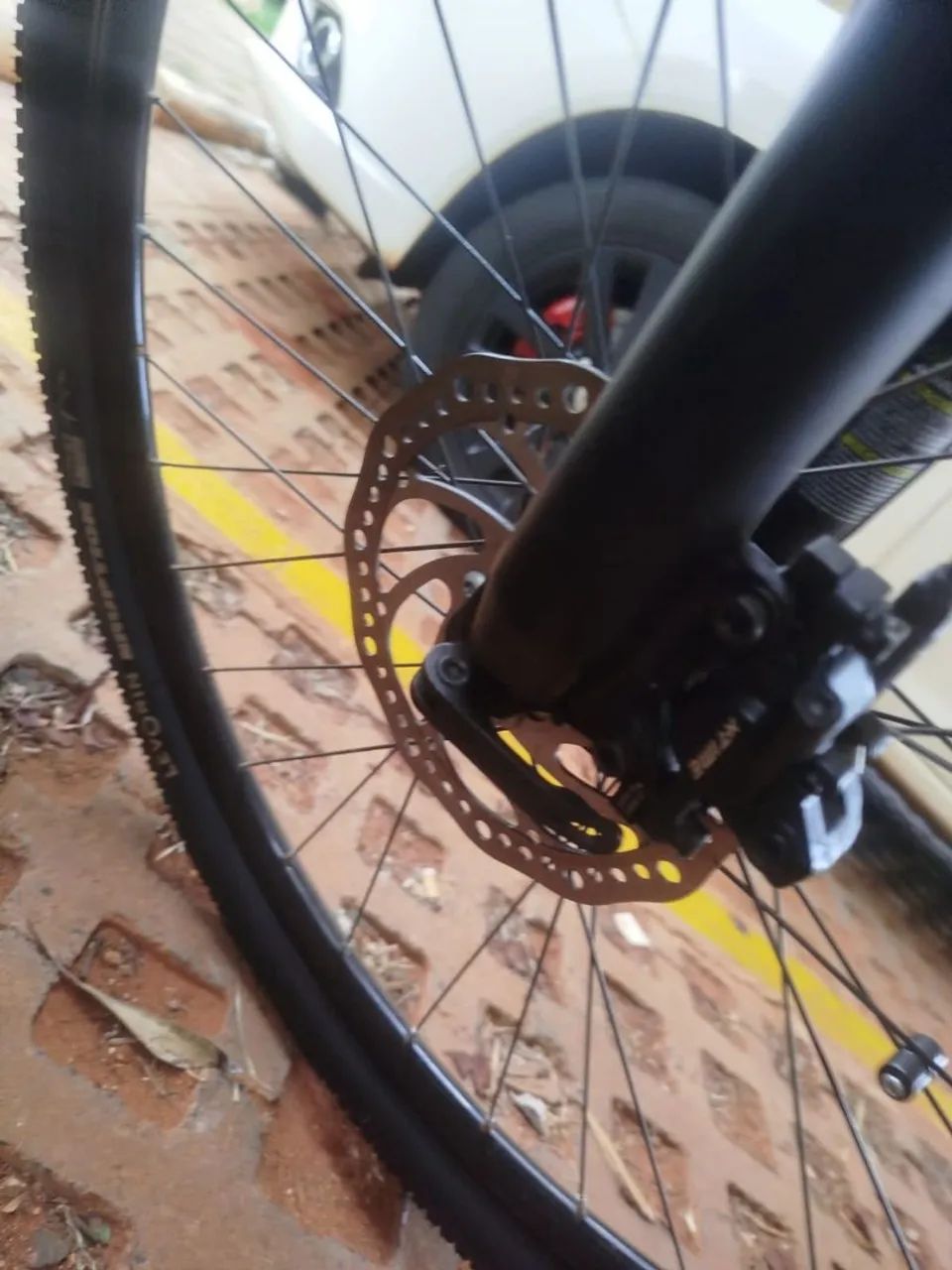 Bicicleta aro 29 completa com acessórios  - Foto 2