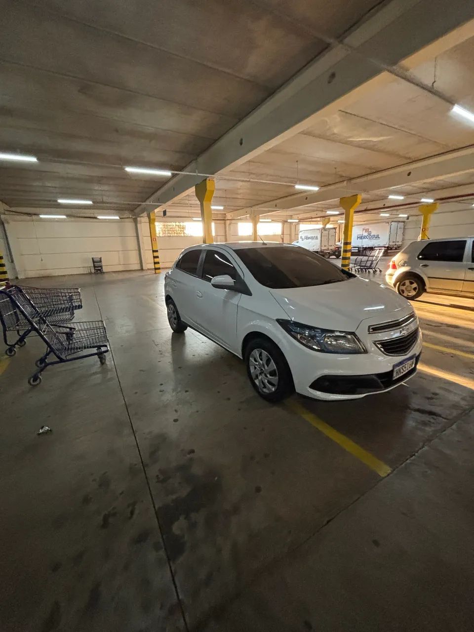 Chevrolet Onix ONIX HATCH LT 1.4 8V FlexPower 5p Mec. 2013