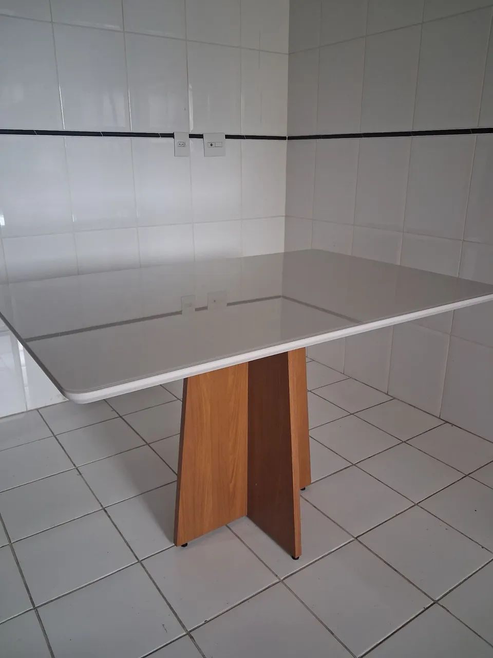 Mesa e Cadeiras  - Foto 5