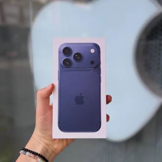 IPHONE 17 PRO AZUL - 256GB
