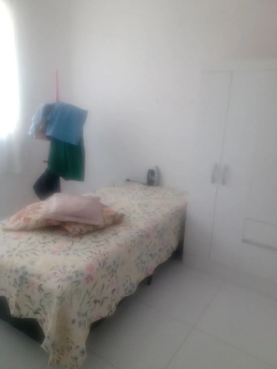 Guarda roupa e cama de solteiro  - Foto 3