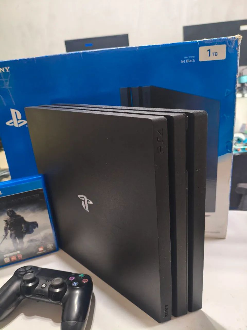 Ps4 pro na caixa completo !! - Foto 3