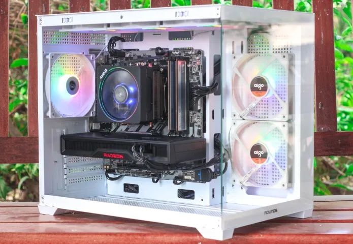 8700F - 16GB - RX 6750XT - Foto 2