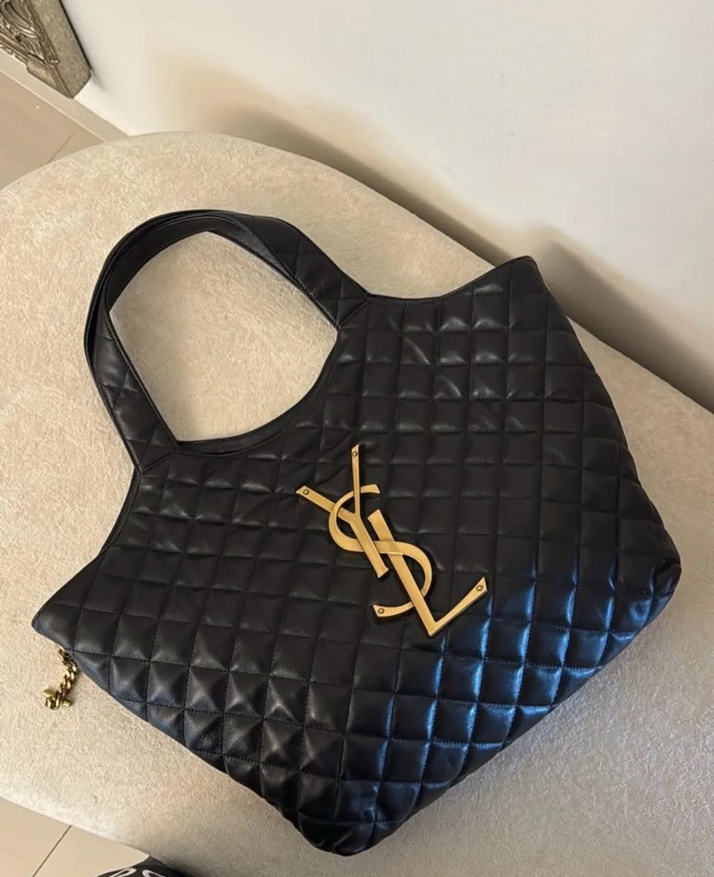 Bolsa shopping Maxi icare em couro de cordeiro com efeito acolchoado  - Foto 2
