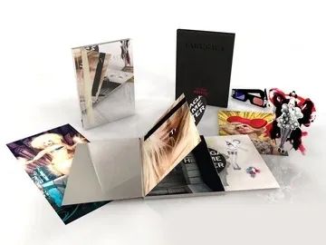 VENDO THE FAME MONSTER SUPER DELUXE LADY GAGA - Foto 4